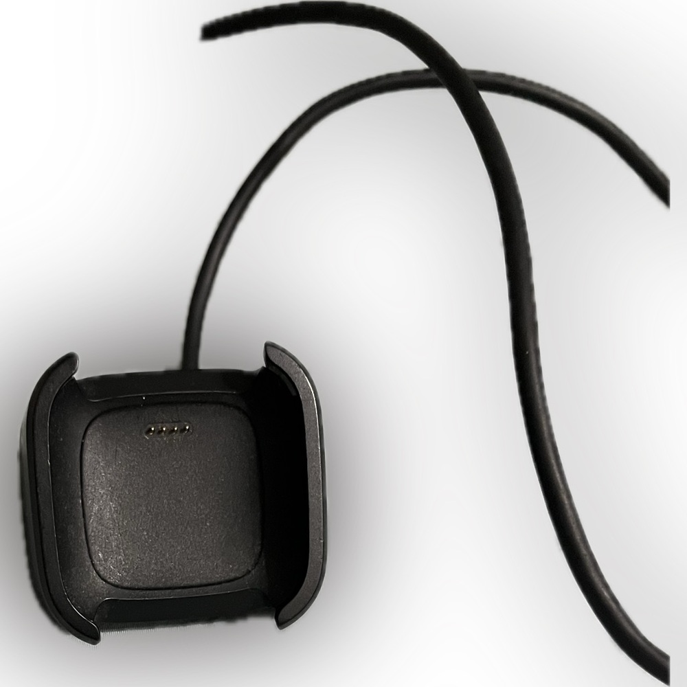 Fitbit Charging Cable Dock | Magnetic USB Charger Compatible w Fitbit Versa 3